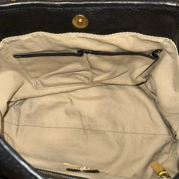 Tory Burch Bag Black and Gold Pebbled Leather Shoulder Bag with Strap - Picture 13 of 17